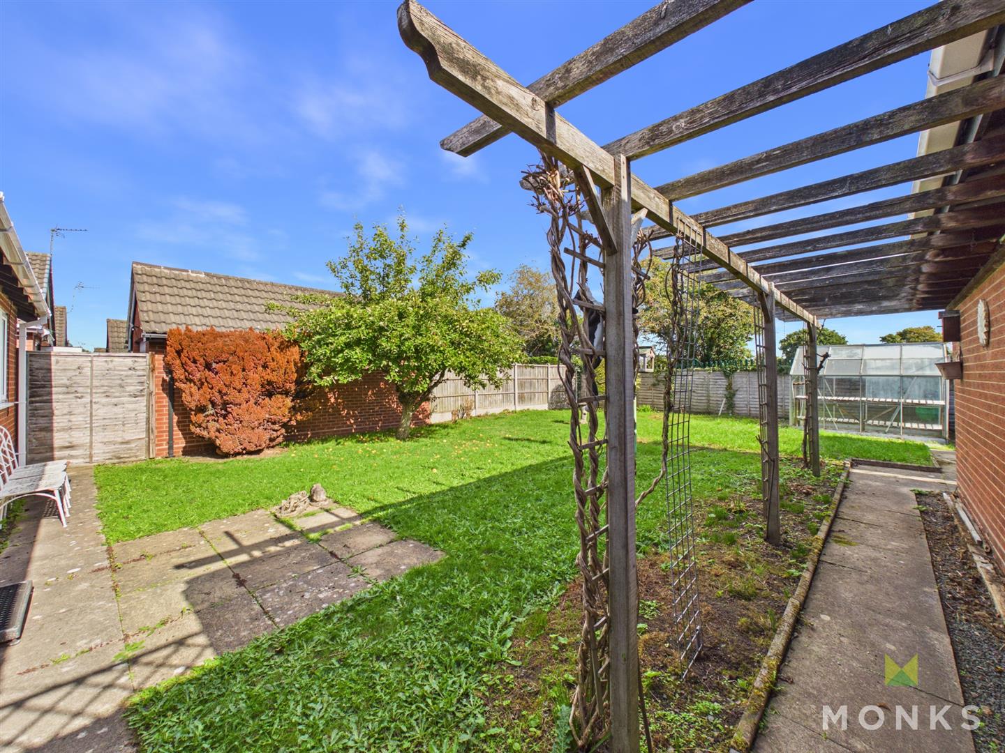 23 Arden Close, Shrewsbury, SY4 5LX For Sale